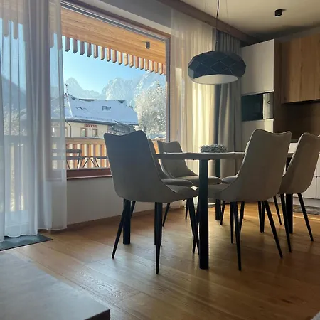 Steblaj Park Apartmán