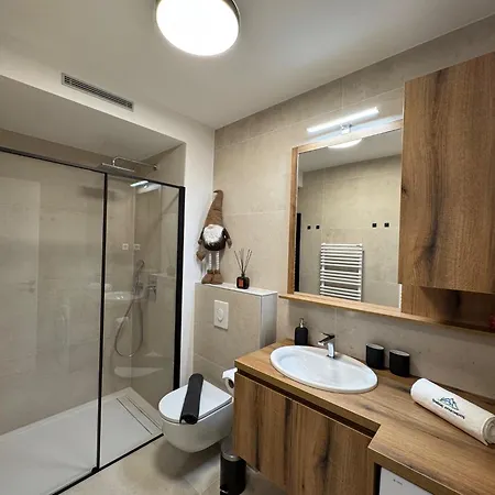 Steblaj Park * Краньска Гора